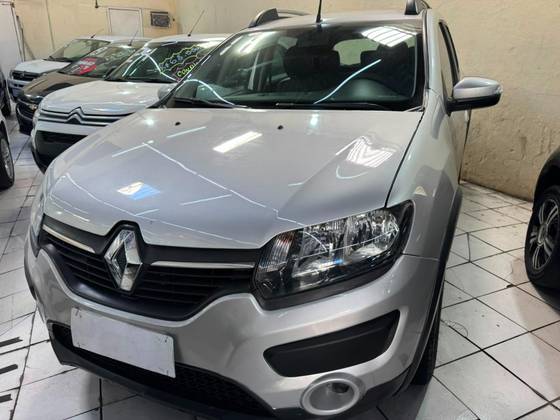 RENAULT SANDERO 1.6 STEPWAY 8V FLEX 4P MANUAL RENAULT SANDERO 1.6 STEPWAY 8V FLEX 4P MANUAL